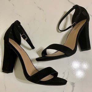 Just Fab Suede Strappy Sandal Chunky Heel Wide